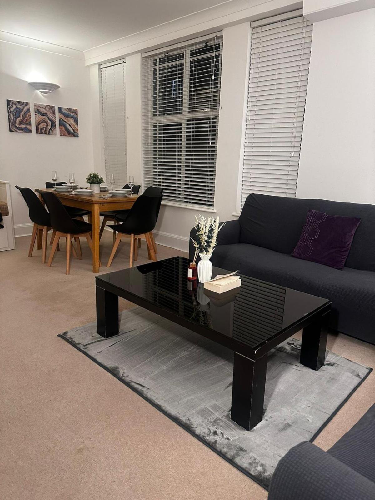 City Lux Apartment Лондон Екстериор снимка