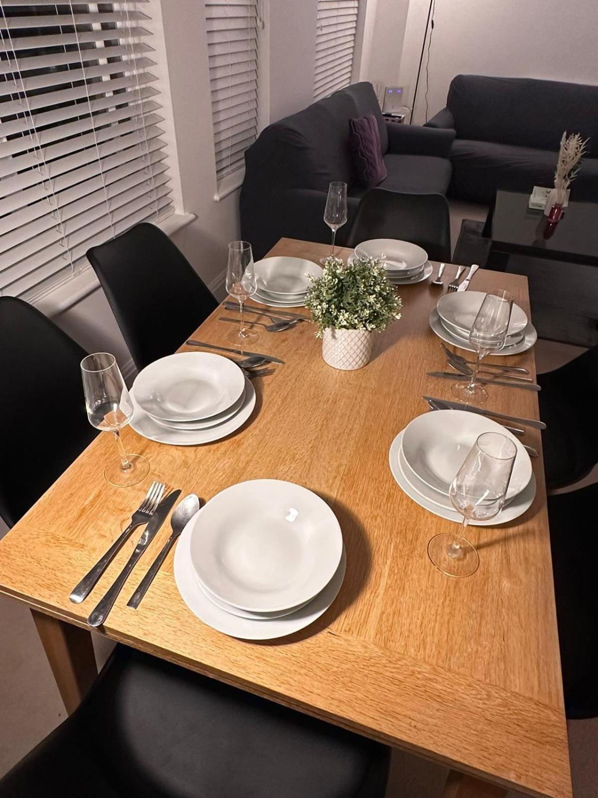 City Lux Apartment Лондон Екстериор снимка